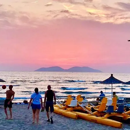 X4 Lungomare * Vlorë