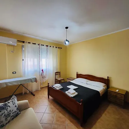 X4 Lungomare Apartament *